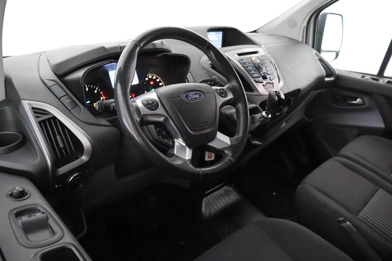 Car Image - 6NxY5SoUqWu5SU4uJEQ2ns