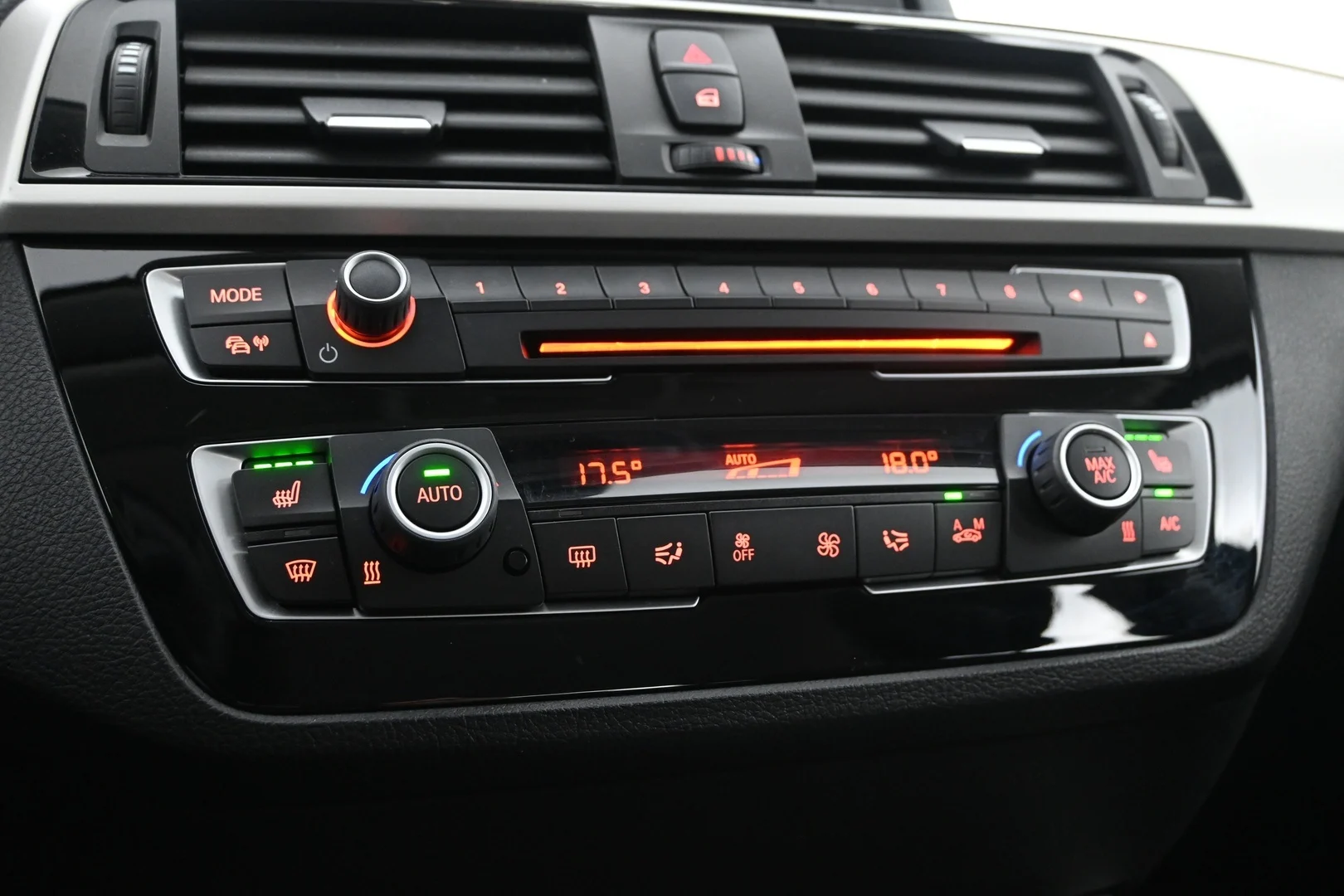Car Image - 6k2qFiZVj7rRF9ECOcV9X3