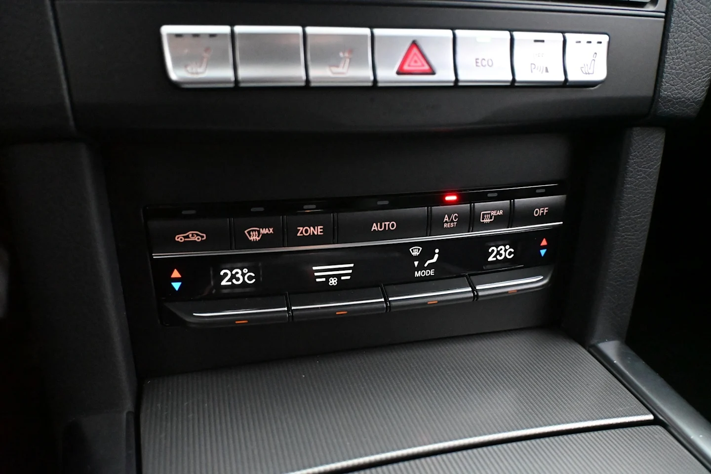Car Image - 7bXLO9KgWYzr4WUhhiKOf9