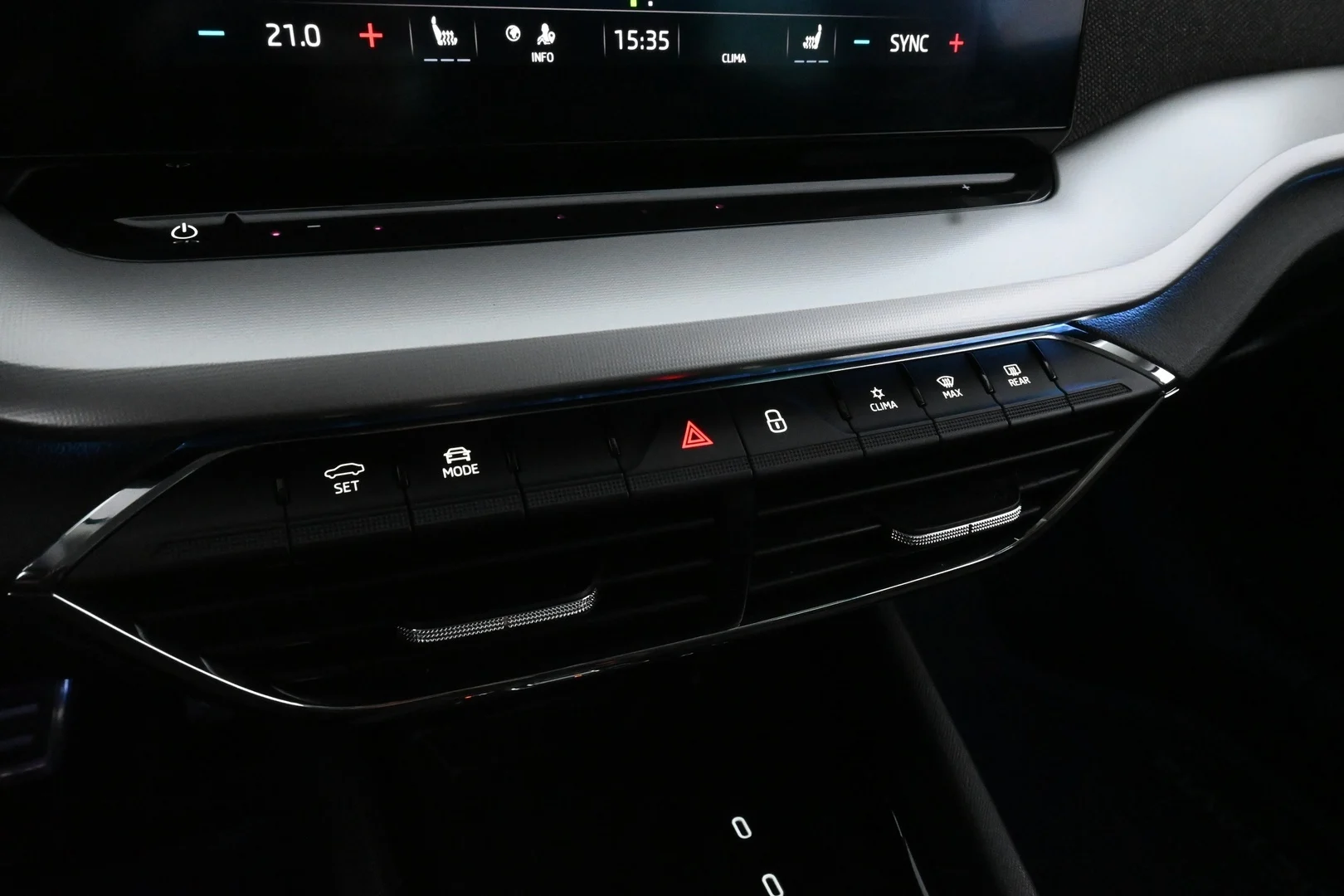 Car Image - 2Wo3x25u1nEcbxhmgQ3kSH