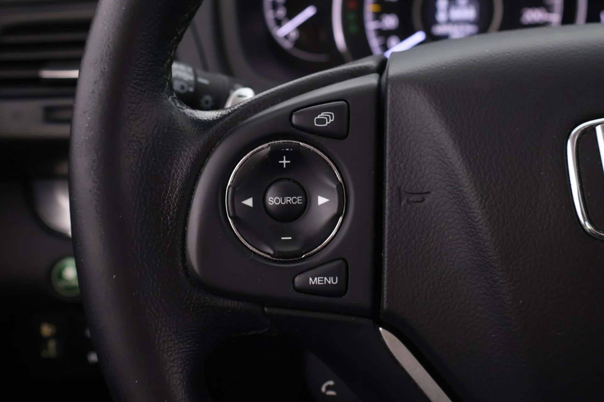 Car Image - 5ORMbkLvxXZwdlfPPVx7gV