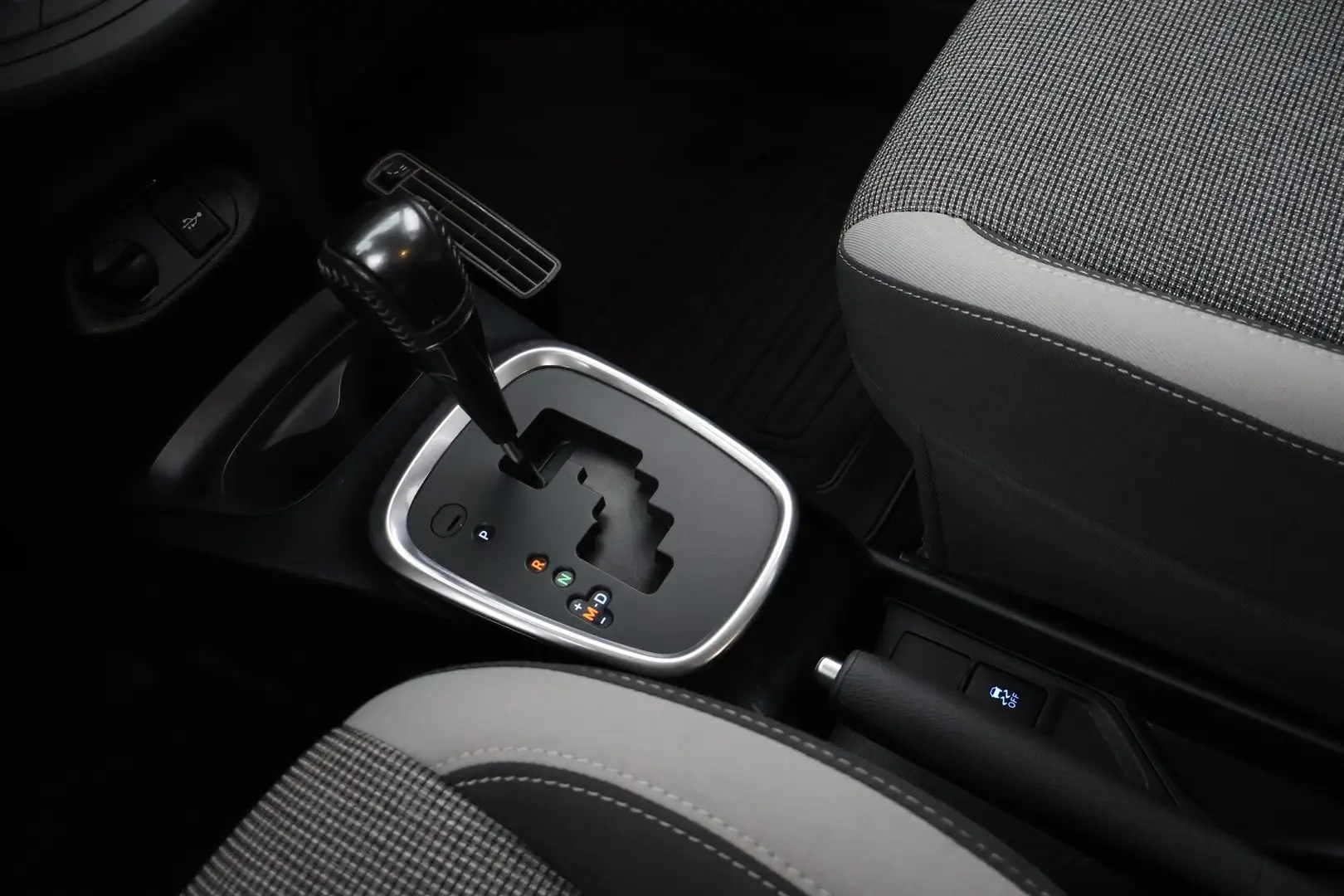 Car Image - 5tORmpb4O5tQIbU3k32Em6