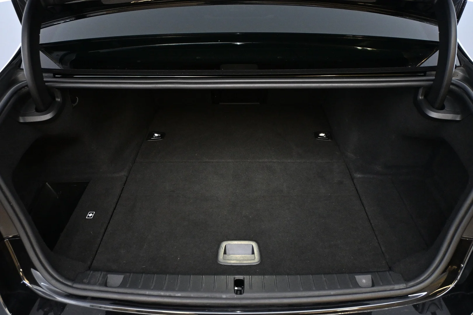 Car Image - 28GSvk77IRC44KGwWQIMH6