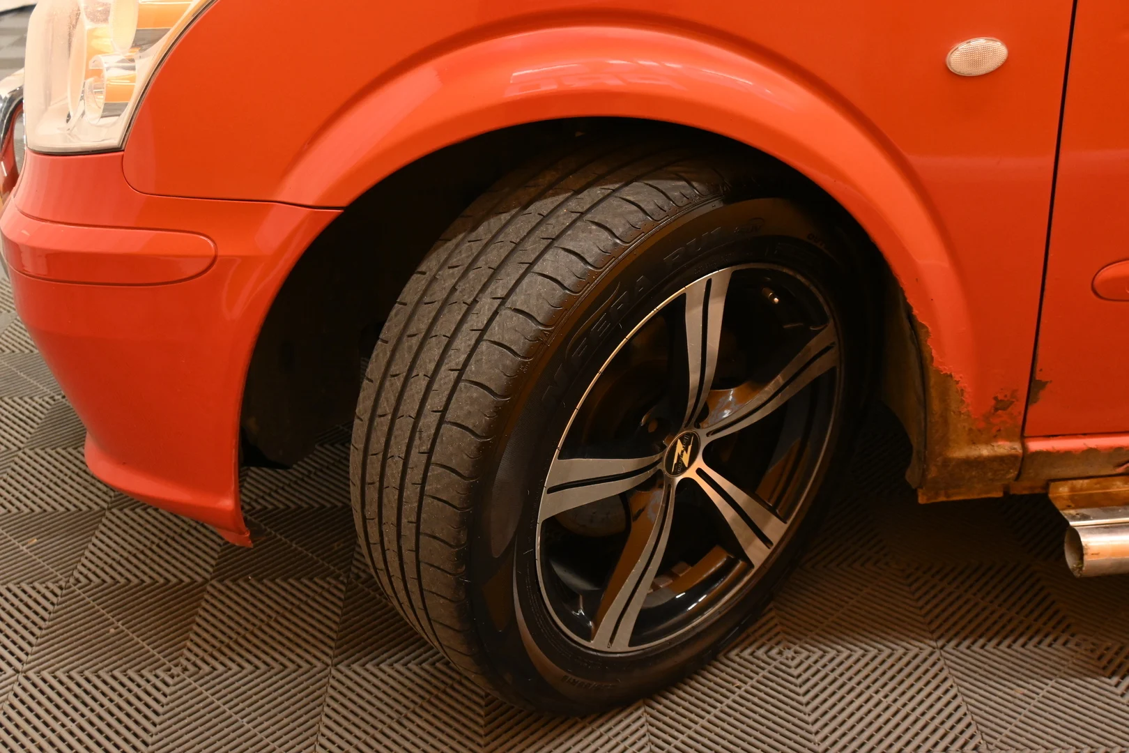 Car Image - 7eMZcsuDq8AojUFe556nhH