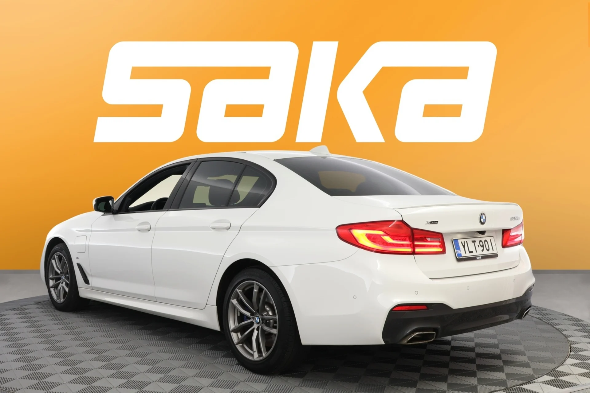 Car Image - w4ZiJsOQSSAexWxGYlANh