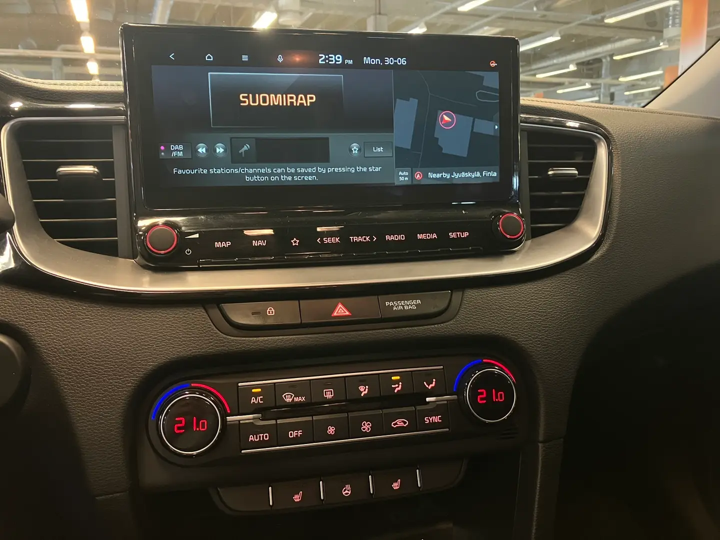 Car Image - 1jk19oNY2r3NslM0F3DXyp