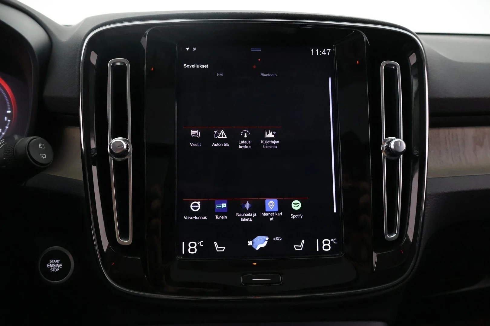 Car Image - 4TZX5NeahC5N8p8y6TQfLz