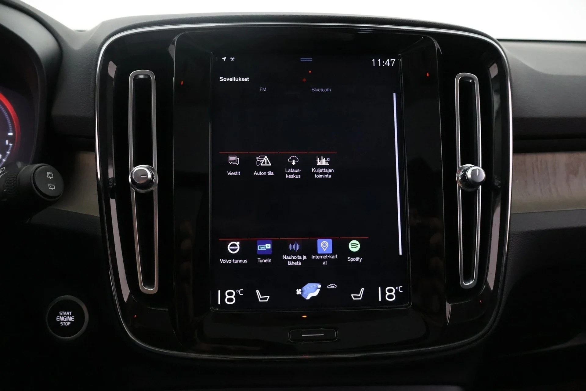 Car Image - 4TZX5NeahC5N8p8y6TQfLz