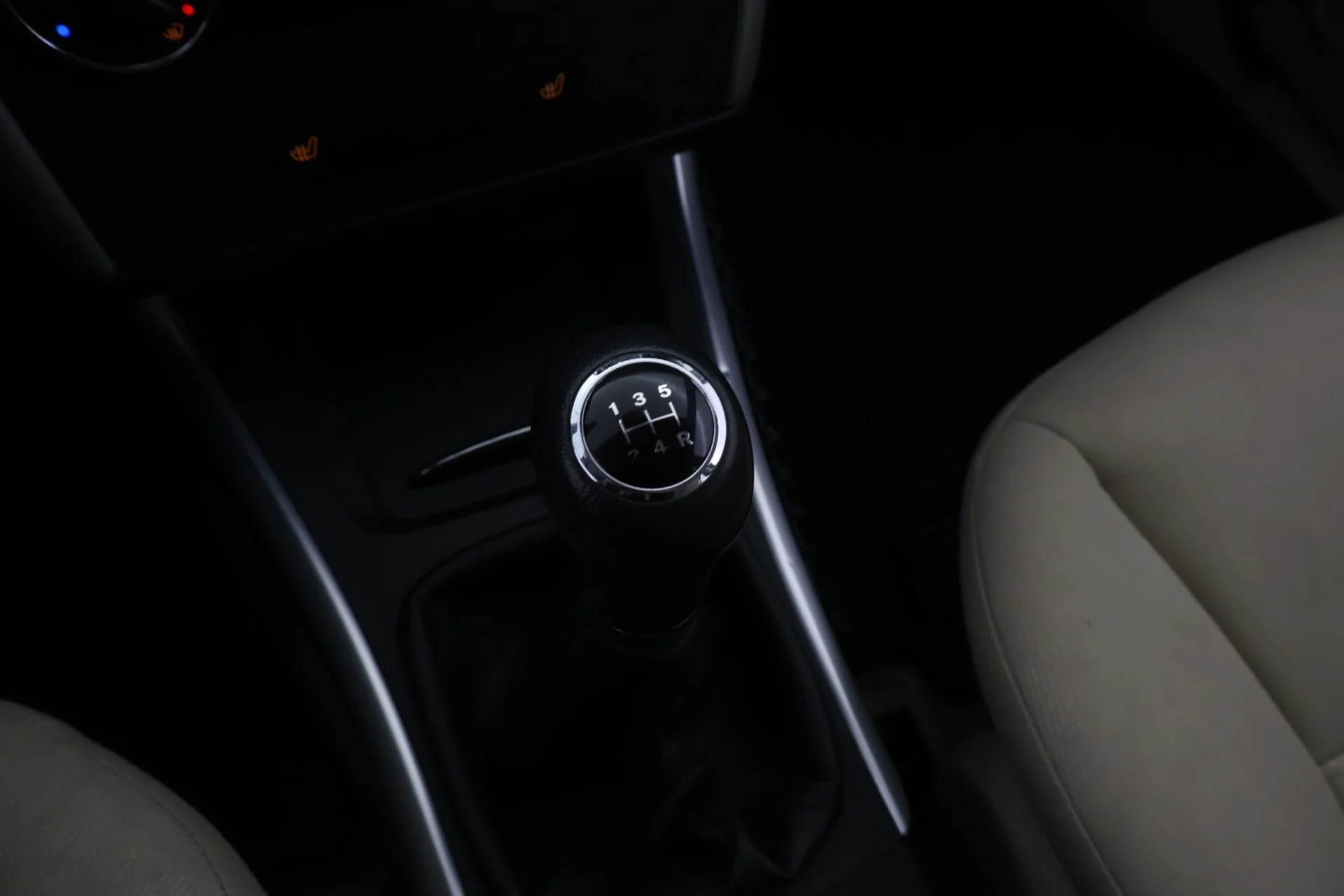 Car Image - 2uLxnjjAVLmkRolcvhpulG