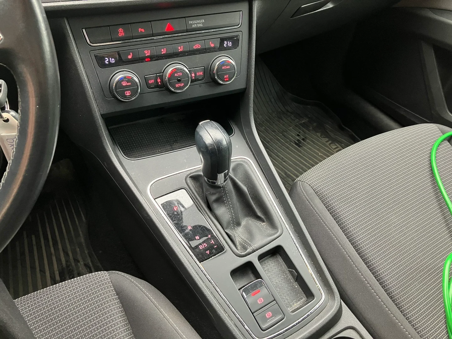 Car Image - 6bjyqE5VIPDiFyt1NEC93K