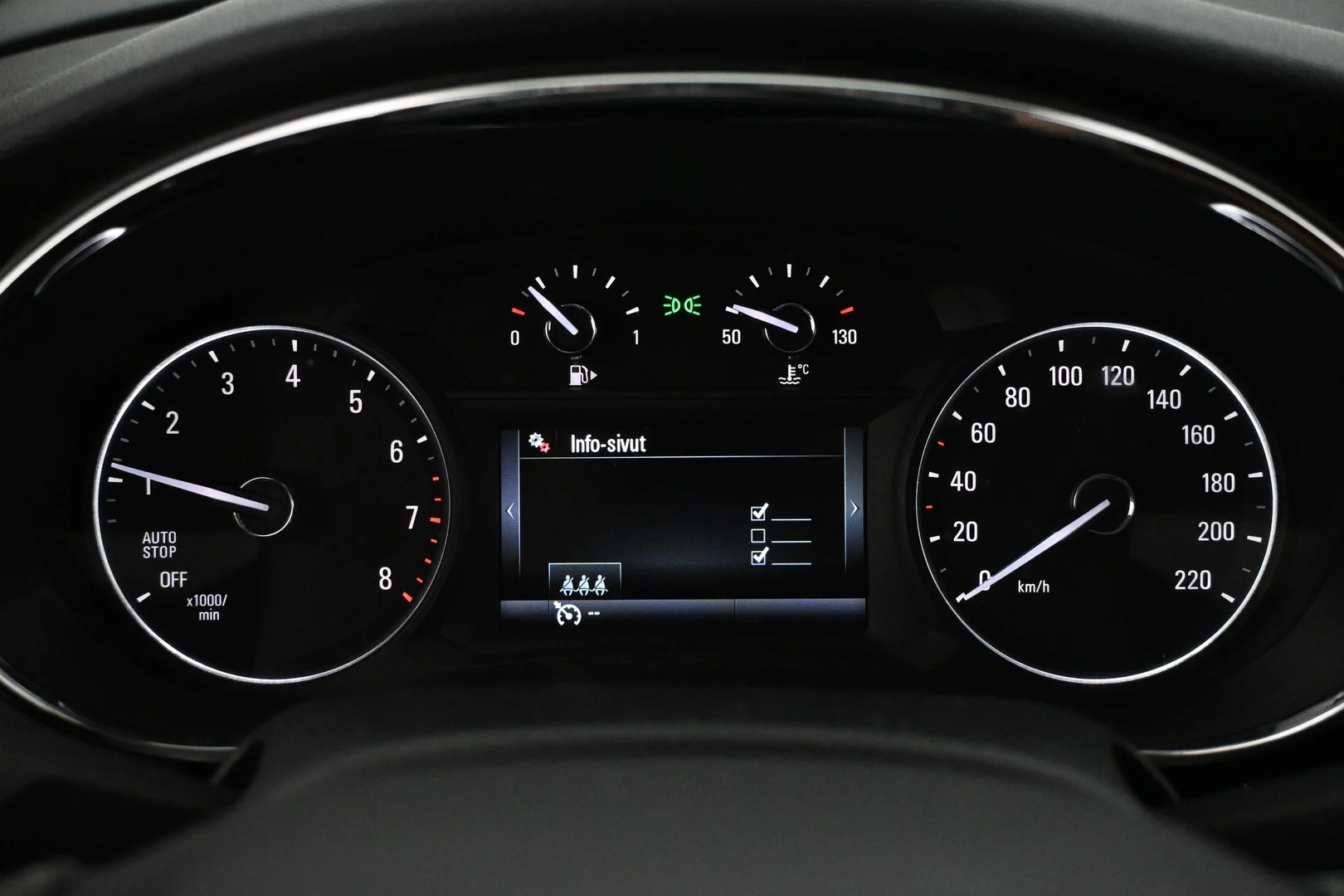Car Image - 3AYLctfjcNFymsUSw7eM11