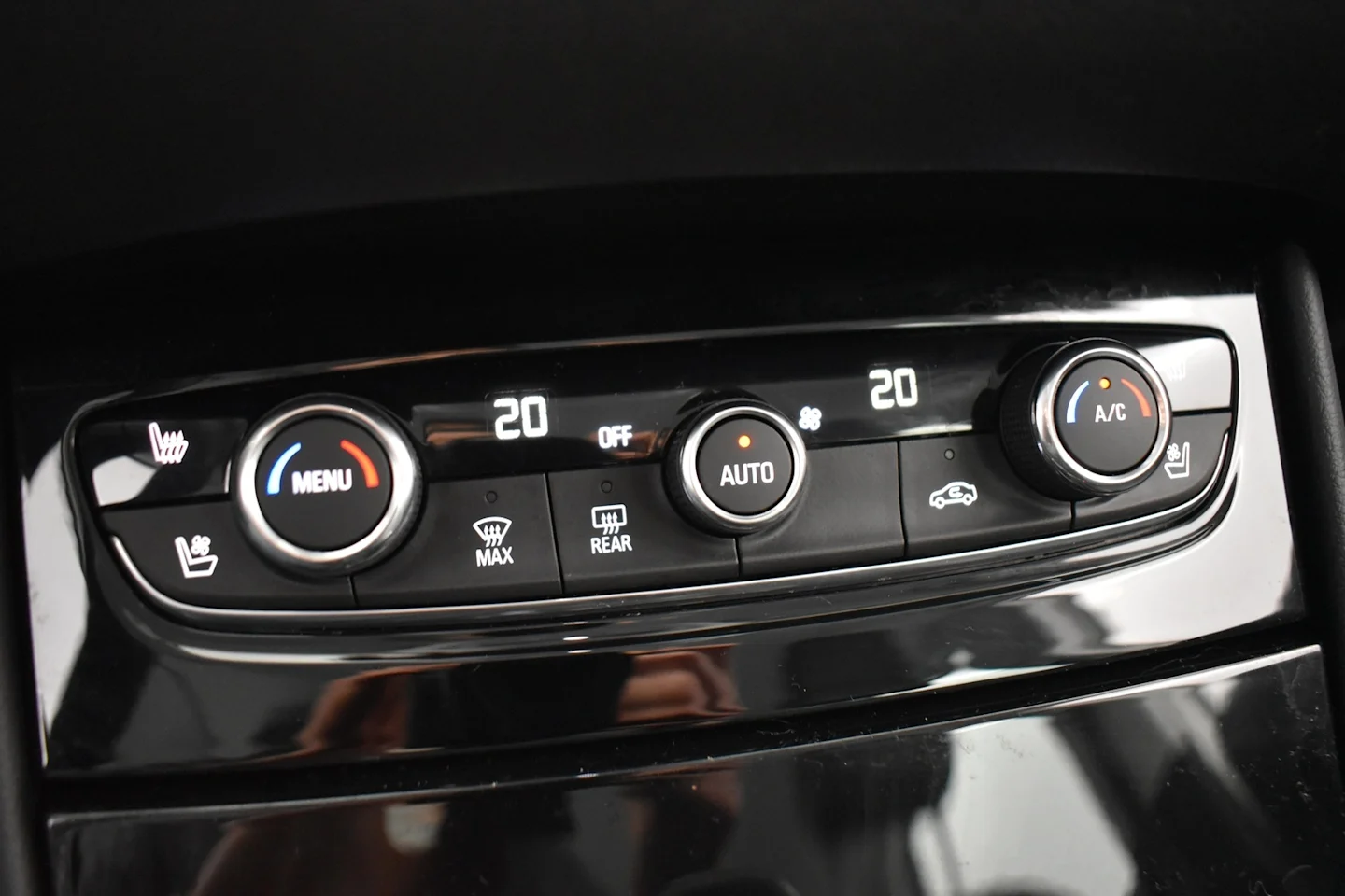 Car Image - 4h7KERum7FVmFNYCxt1kzr
