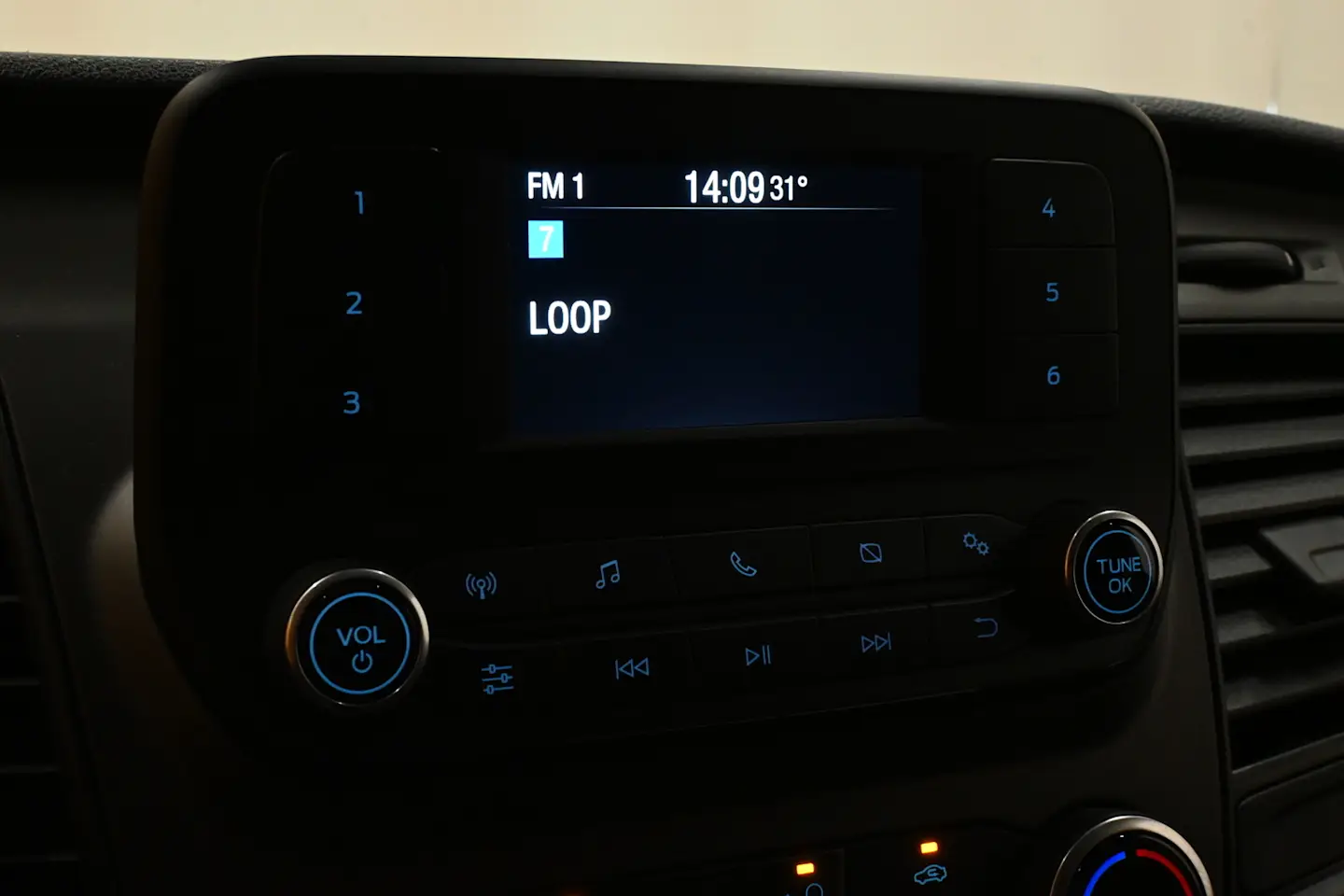 Car Image - 75aId8OPyqwtGSgqX0FqRS