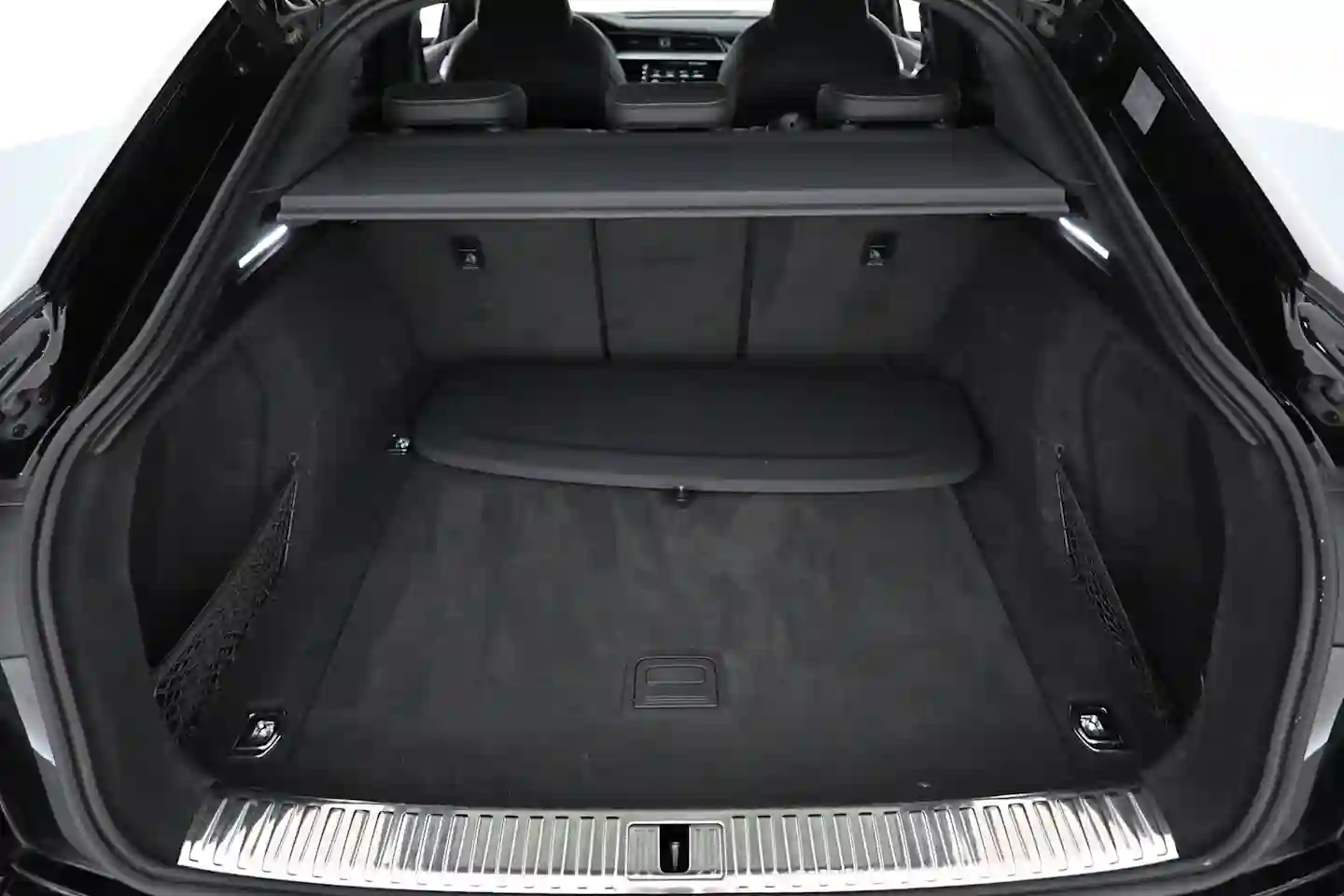 Car Image - 3tzC8X8ytyBBuk49yPc5SG
