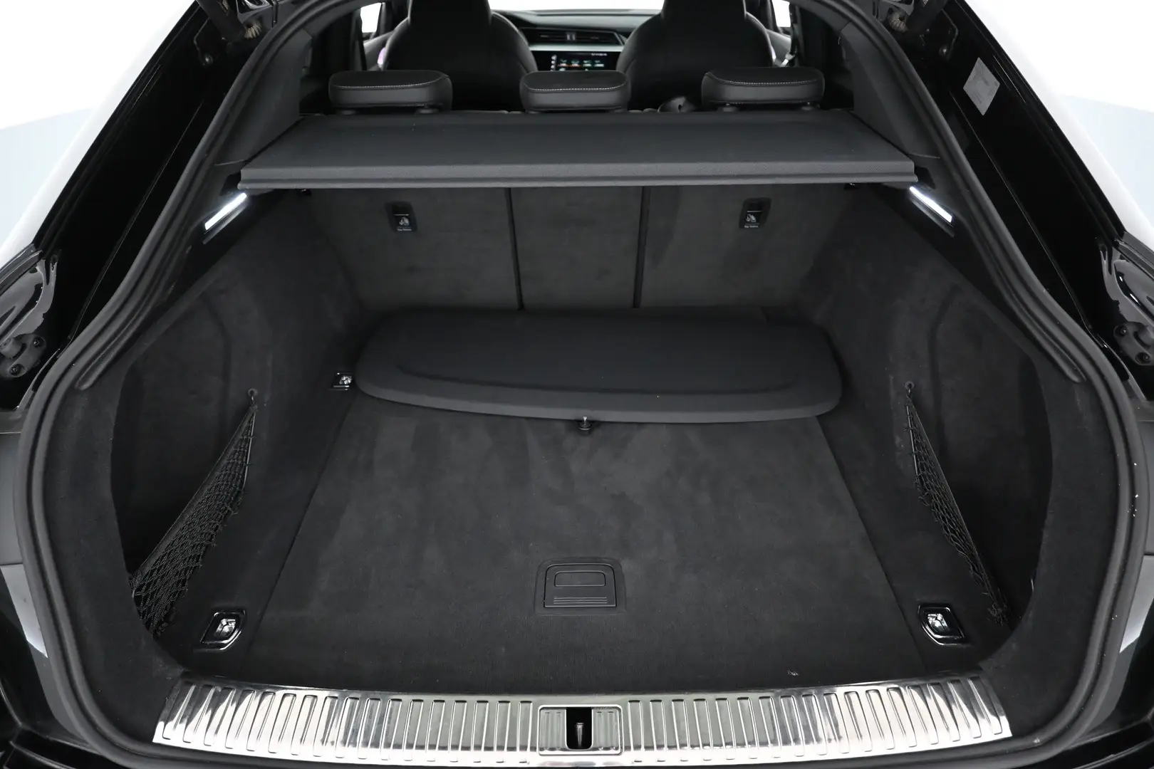 Car Image - 3tzC8X8ytyBBuk49yPc5SG