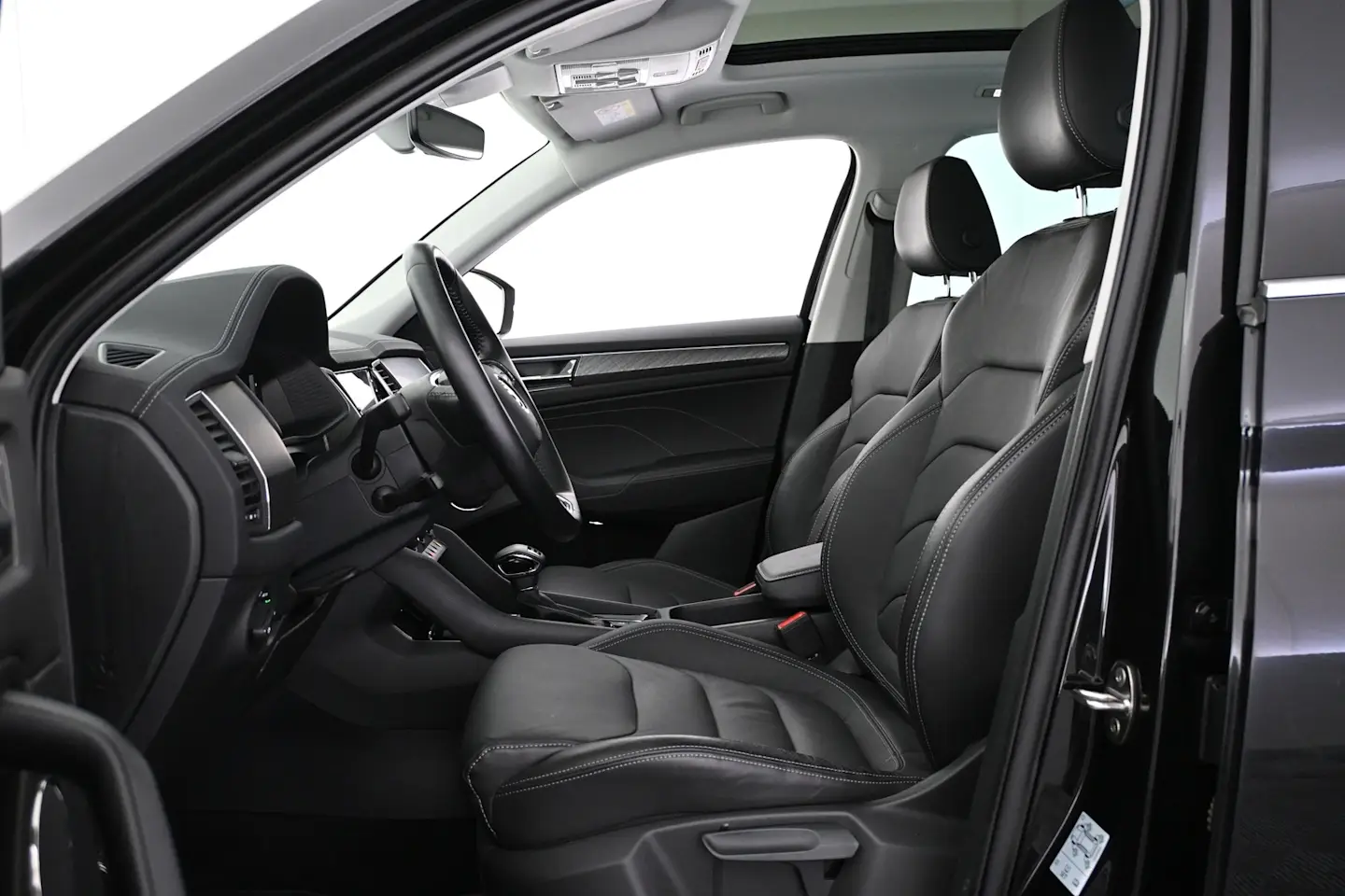 Car Image - 29jUntYrl4SSzJnAc4rmpJ