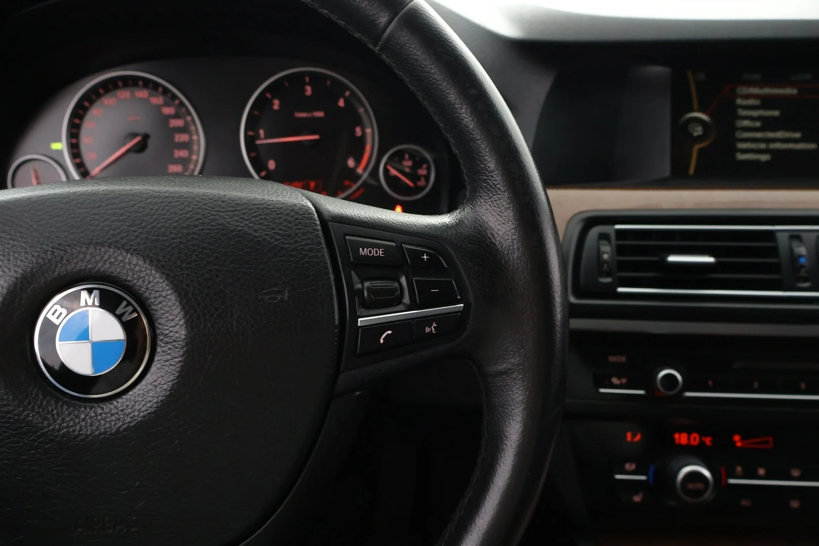 Car Image - Te1twtEdcblRZAMctJCNK