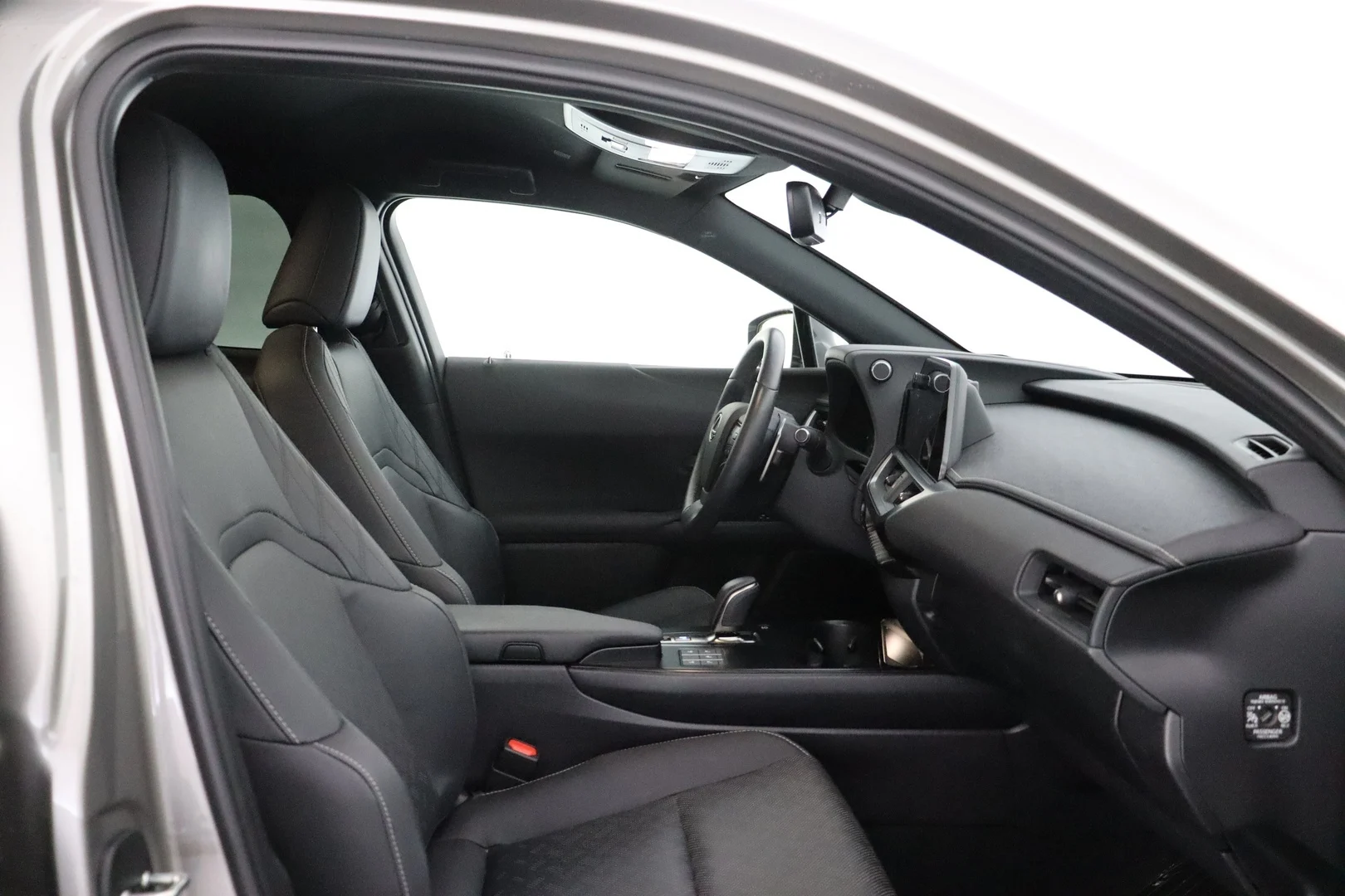 Car Image - jPOMap9bLWqIvMifdS2YI