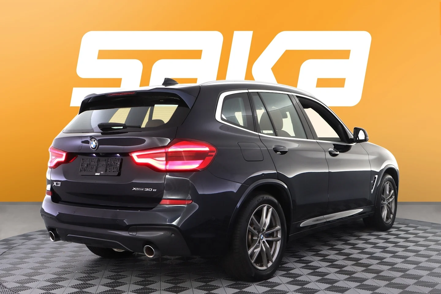 Car Image - 53P9BRYIF9Y8y1xeq8beaH