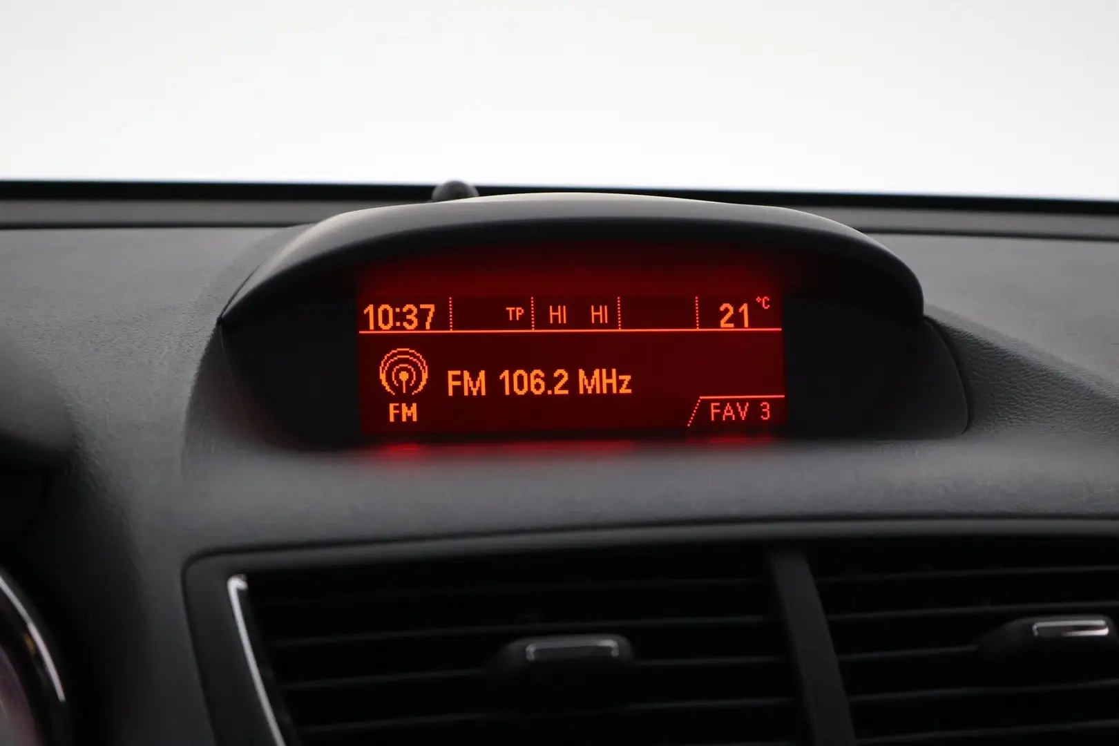 Car Image - 3VrS3OT2Y0AsPFZ7vLTl0u