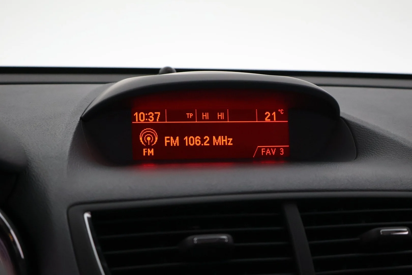 Car Image - 3VrS3OT2Y0AsPFZ7vLTl0u