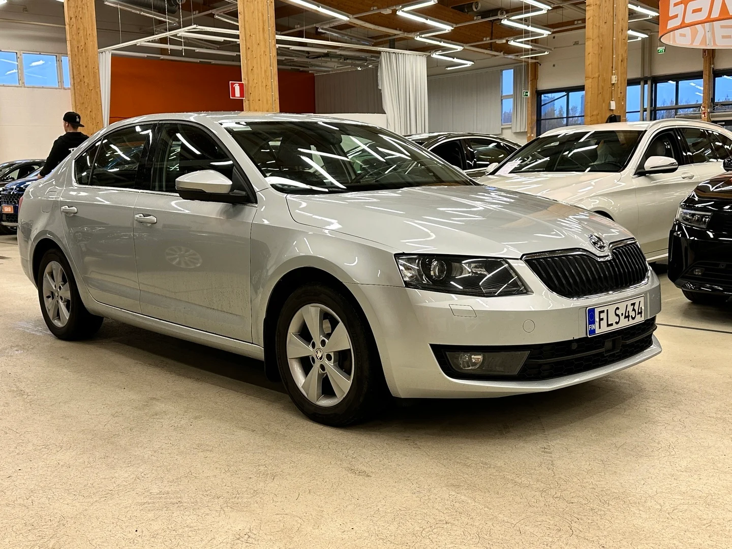 Car Image - 18dkpwRshtf0a2wsLGlvWp