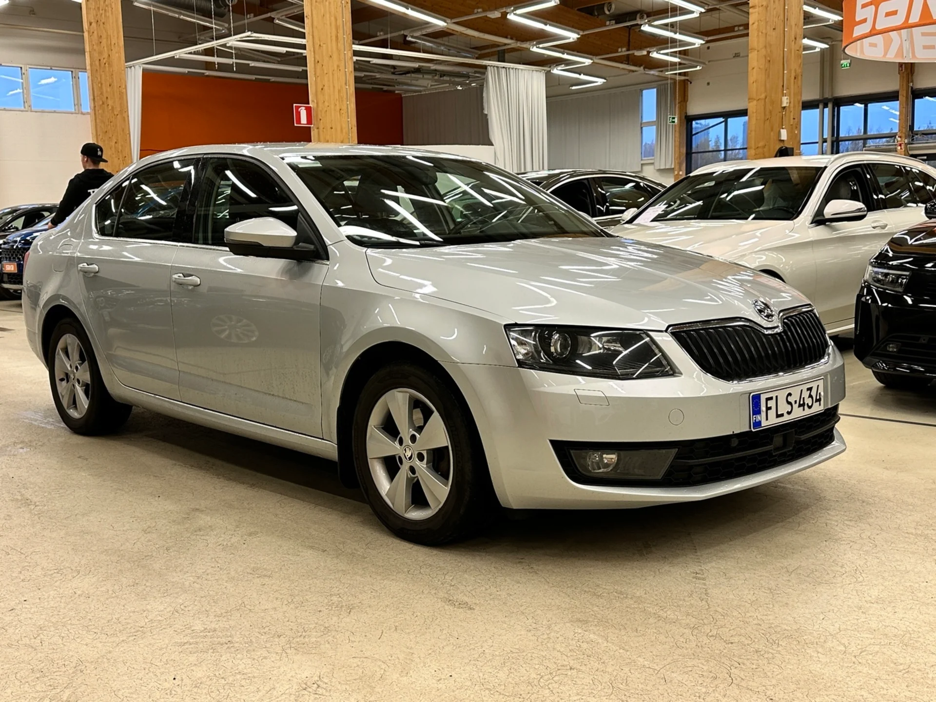 Car Image - 18dkpwRshtf0a2wsLGlvWp