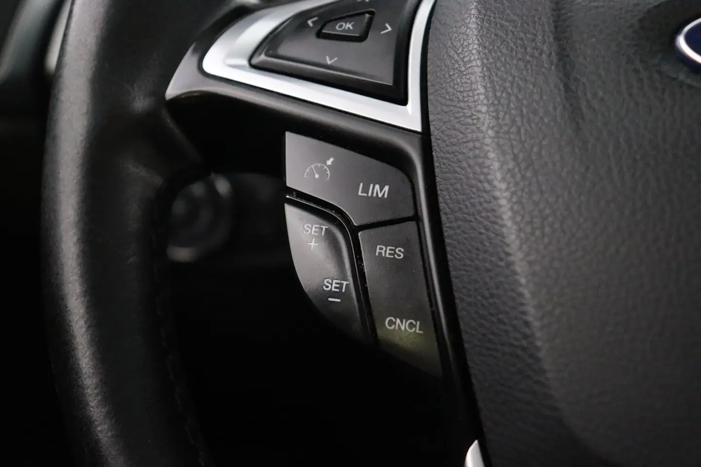 Car Image - 5NDyTFbzw1YI4b890WSijz