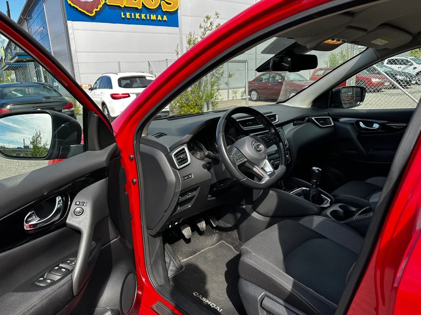 Car Image - 4nNBm5jQTAbaztMGlbFbwc