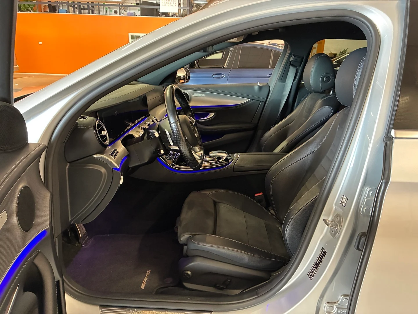Car Image - YEdPr14DC7rK6L81Gabo7