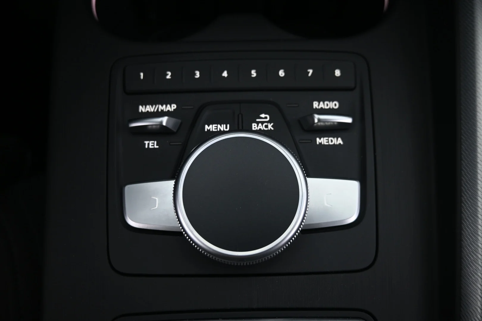Car Image - 6WvdBVoQmuZIiJq3eTxrLK