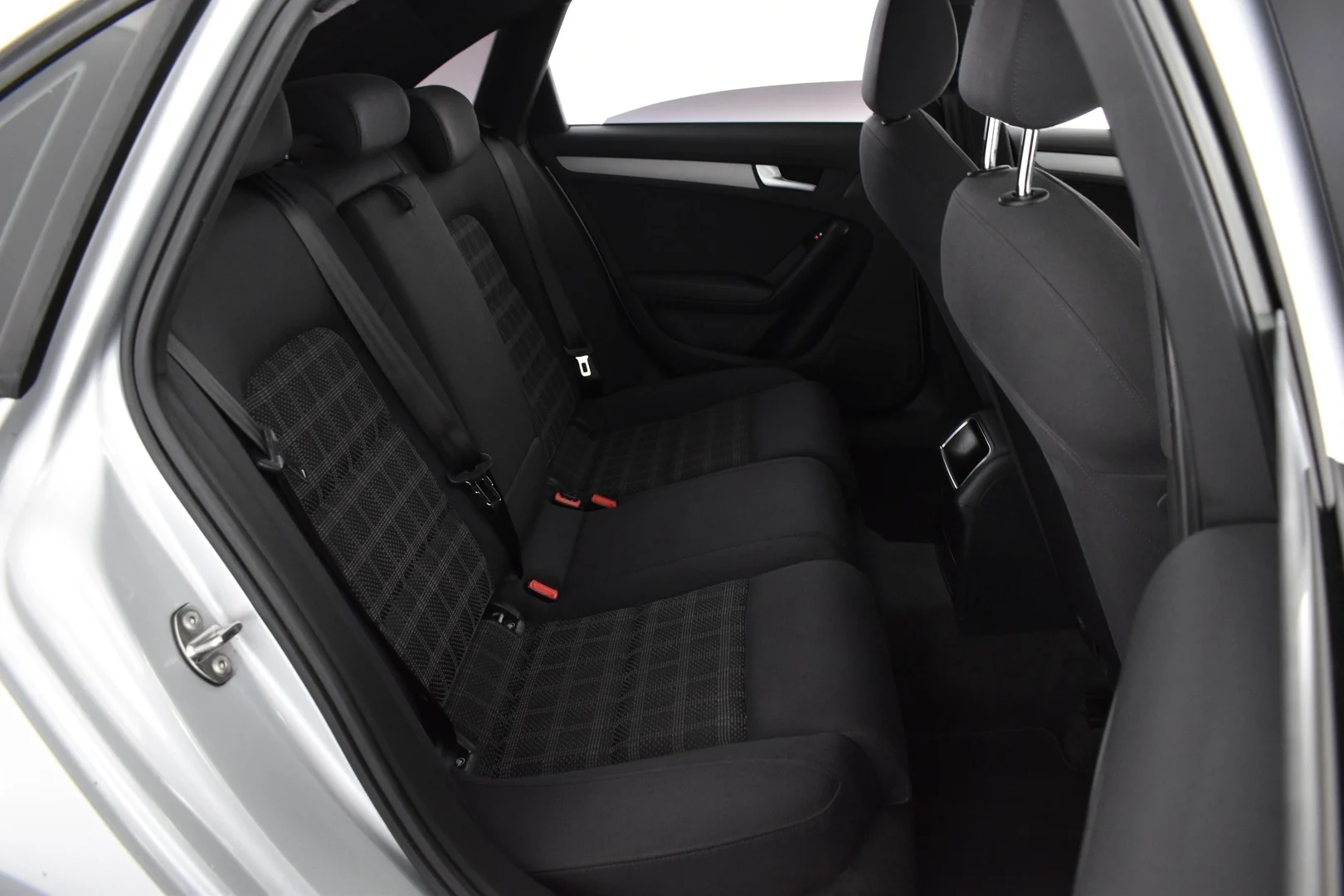 Car Image - 79MSu5CcujMwDXwsi9XWIs