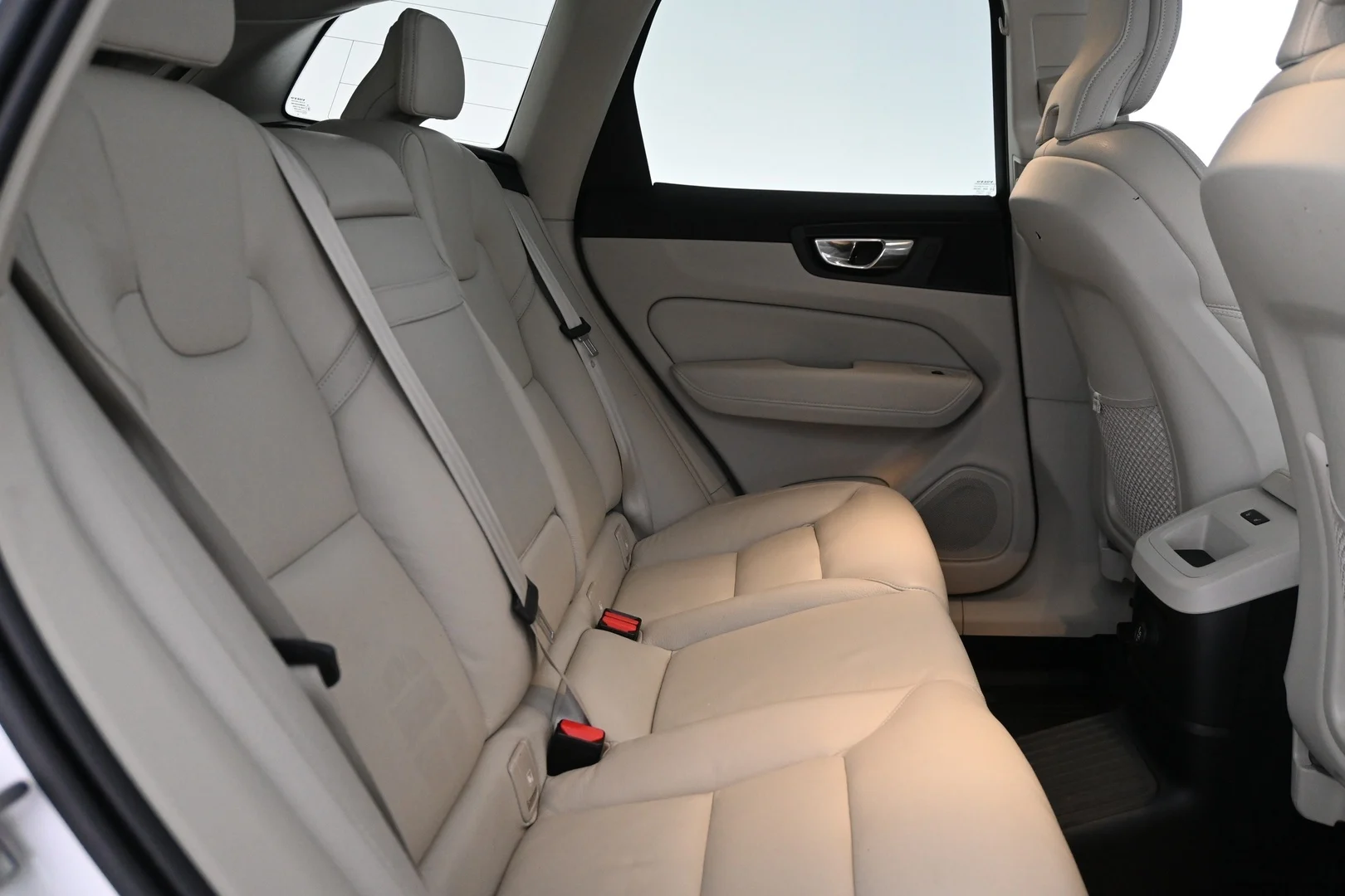 Car Image - 5i1MHzf5gnwxman9W0eGZn