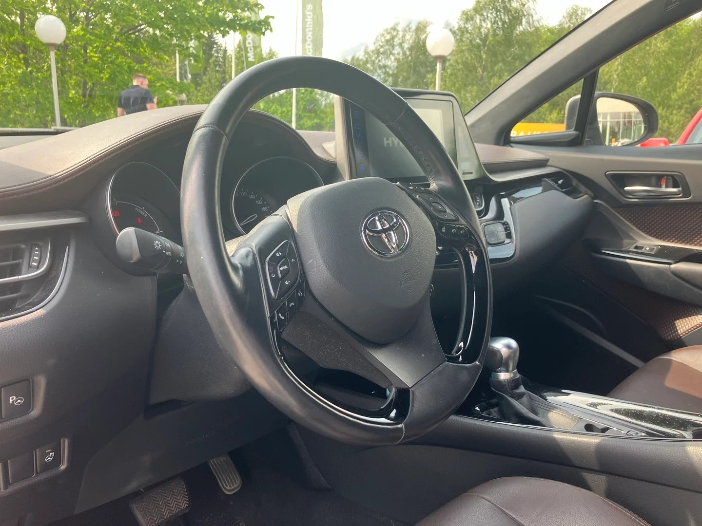Car Image - 3Q1amyIJPYrZ0STkg3pSBx