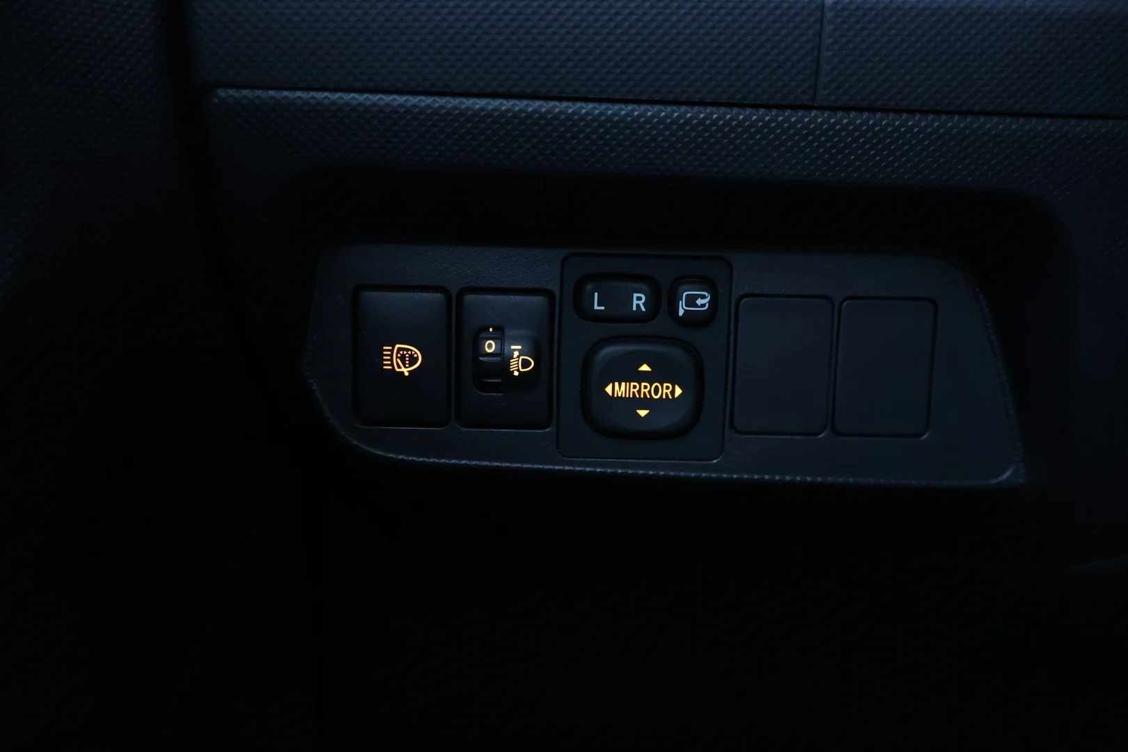 Car Image - 4FoWHOVNPzbVzlQIWo1dHO