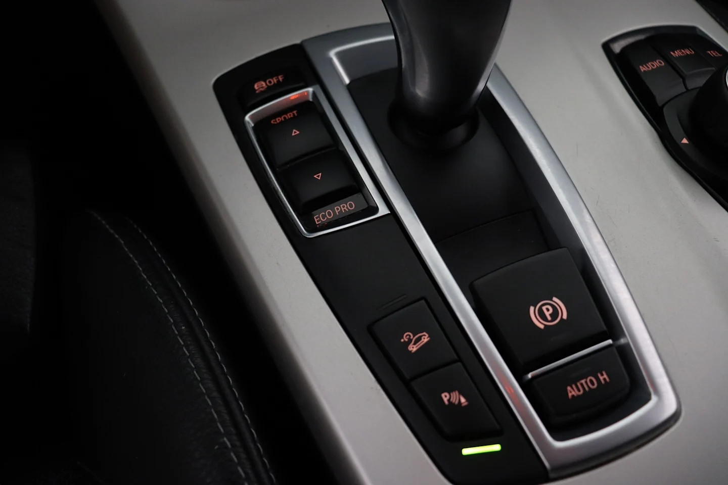 Car Image - X4Szc5fkUzPqg0HwNuQ8F