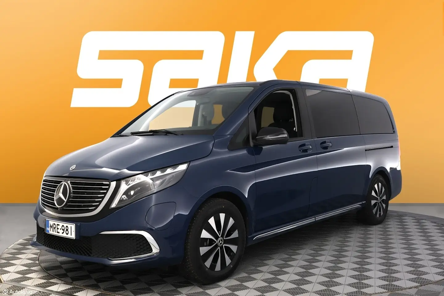 Car Image - 4AJ2YsnEz0D4Itj73zLLaO