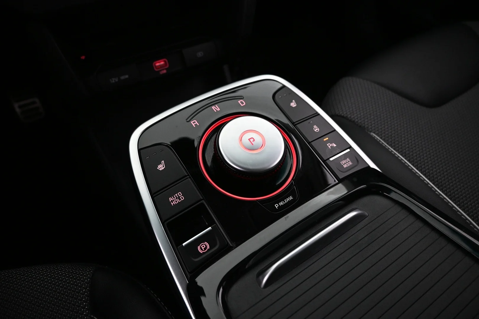 Car Image - 7DX74ZSvRXIo8tsaxgwY3p