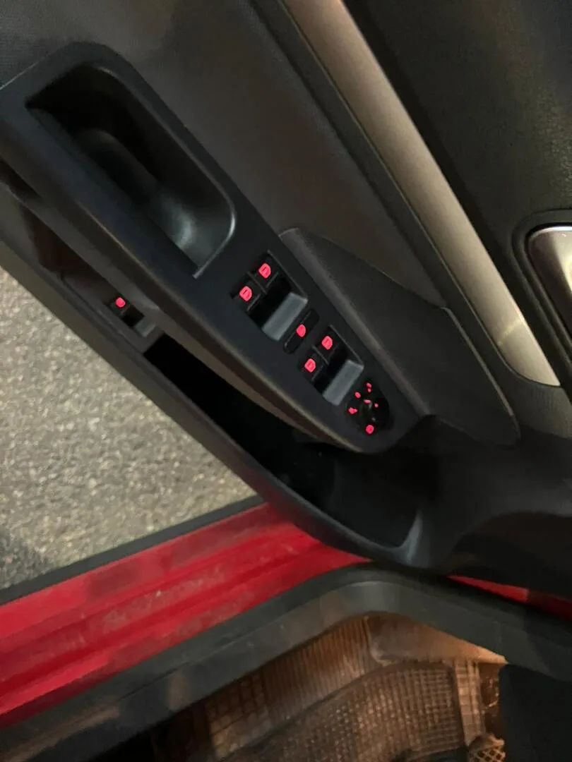 Car Image - 6bVnG3mT9sEG7ChLiMEtYE