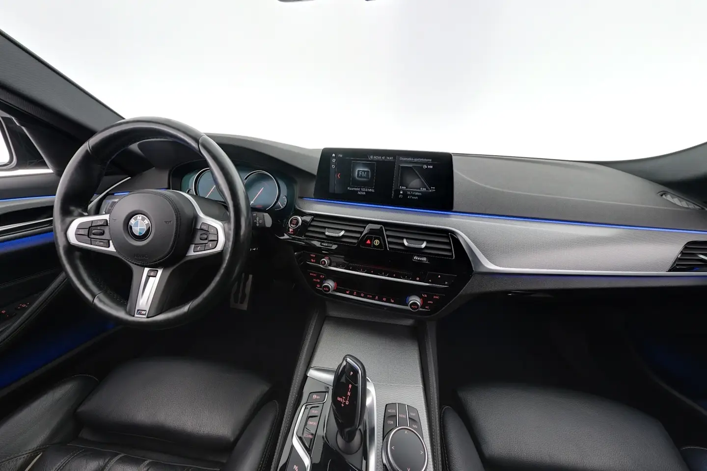 Car Image - 2cstSpAzBwdTJZjz5NxGnB