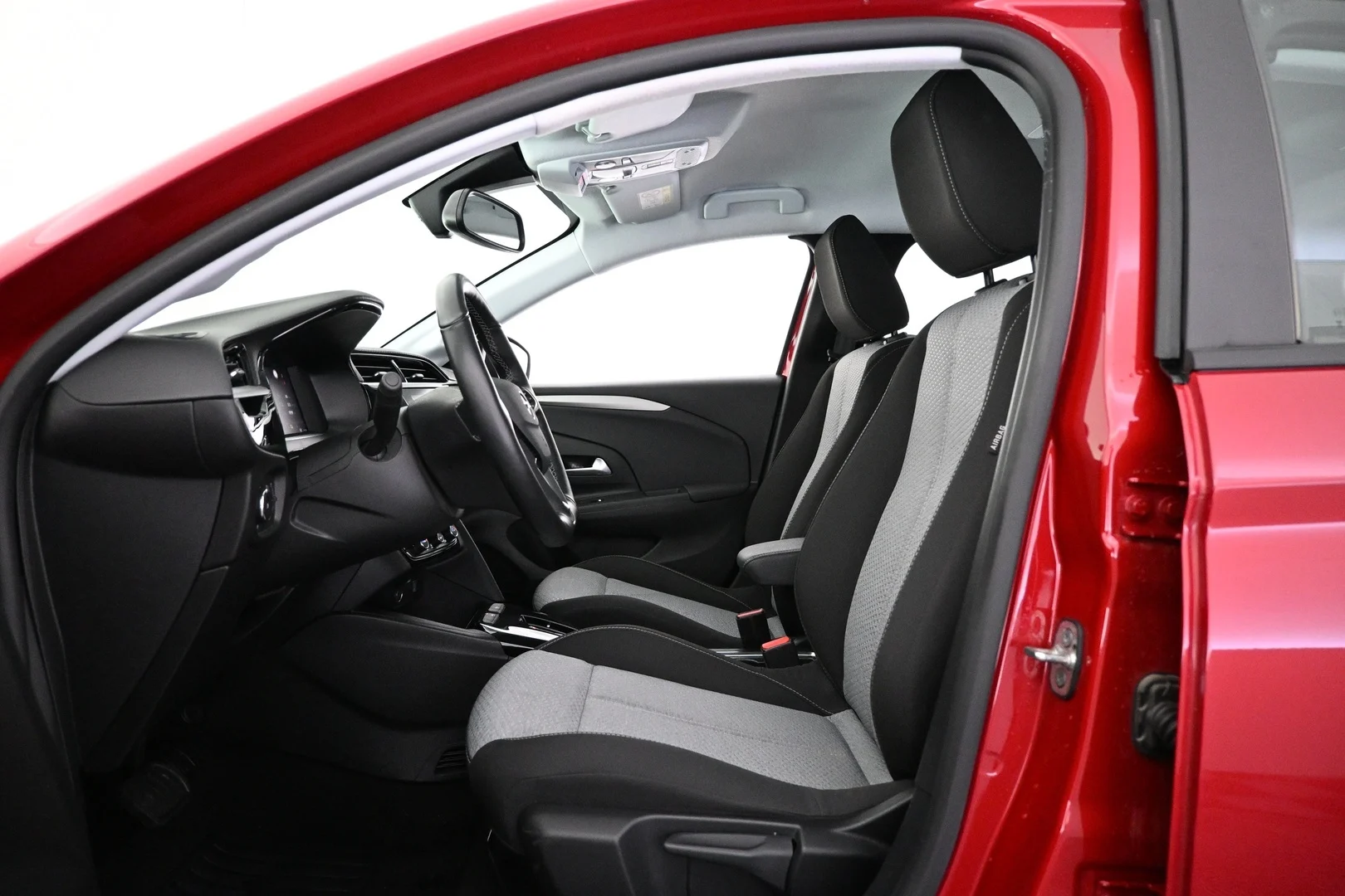 Car Image - 4b2NxtA2KTWBgitPL0RWTC