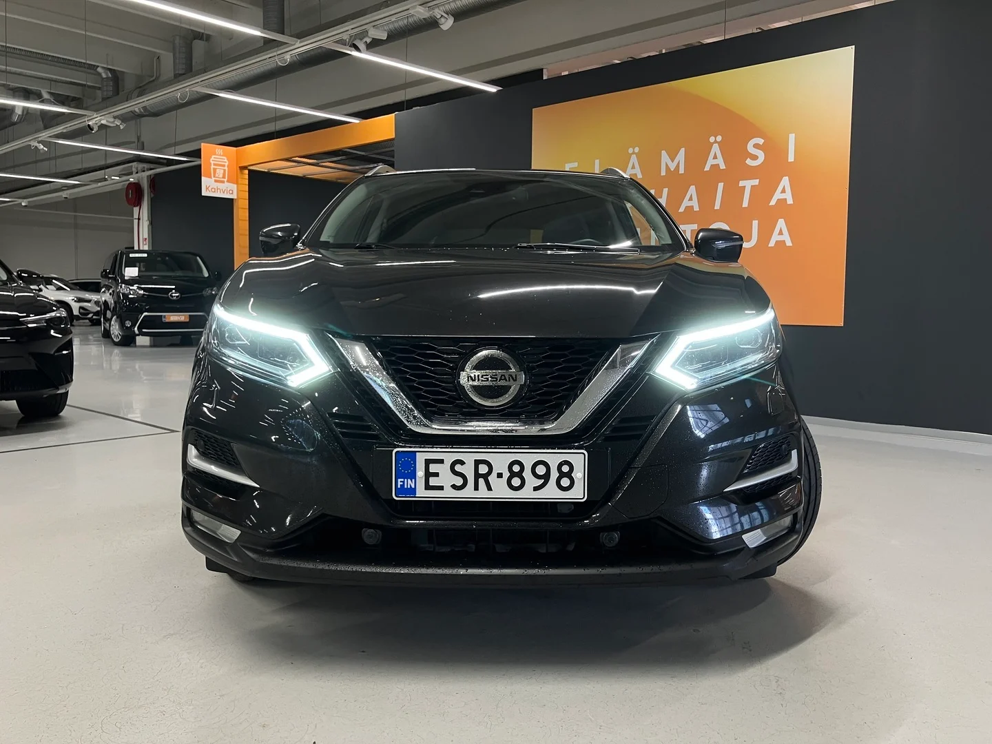 Car Image - 4JdGr8kci1uLvv1lMwKAz7