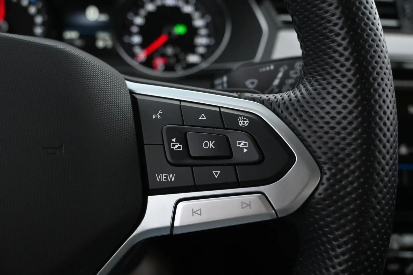 Car Image - 1s8Lp5xsFTsQOc0o3Y1yfH