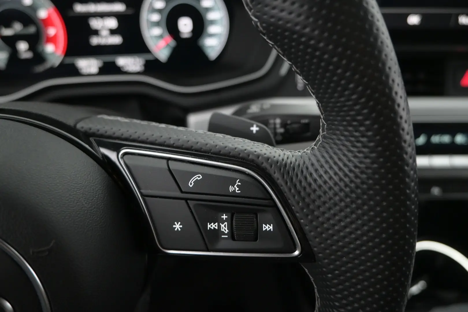Car Image - 3TiXnLy6w6jK4Dh0HUPRNw