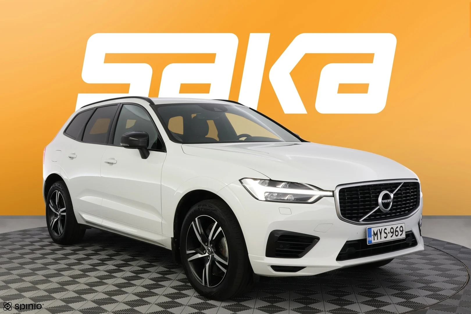 Car Image - AVsrydKDwcewLkVky9puJ