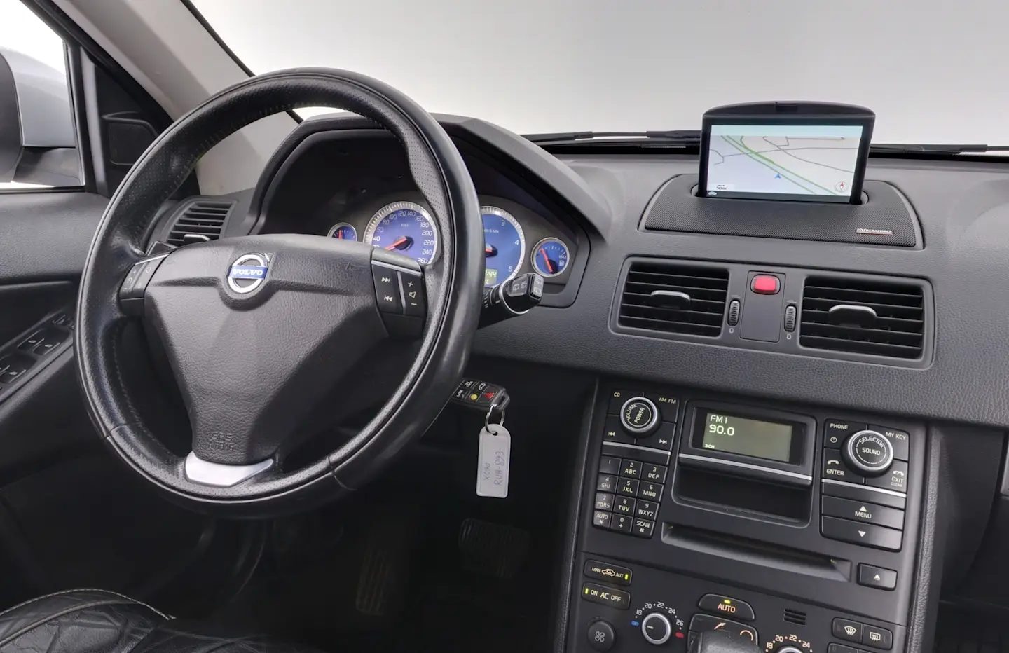 Car Image - 1li7hbA7bg4RWn1z0cgSMm