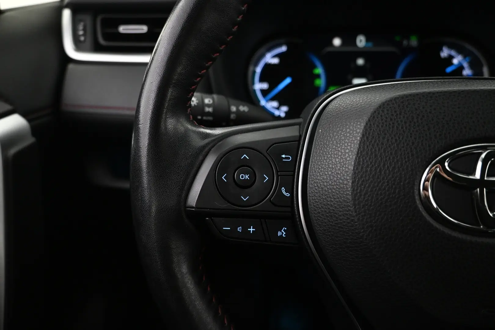 Car Image - 7p7hcWVTzLE8XFp6en2UT6