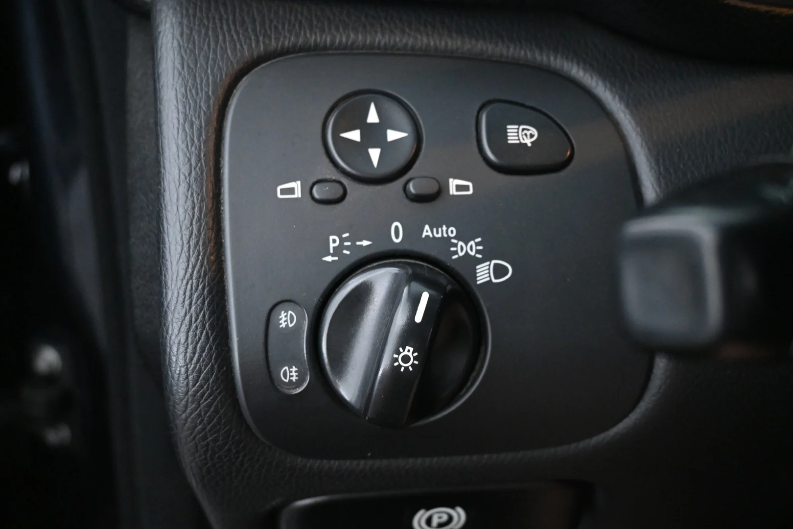 Car Image - 6t9wU8VhHvX8XAzQ8oSyHj
