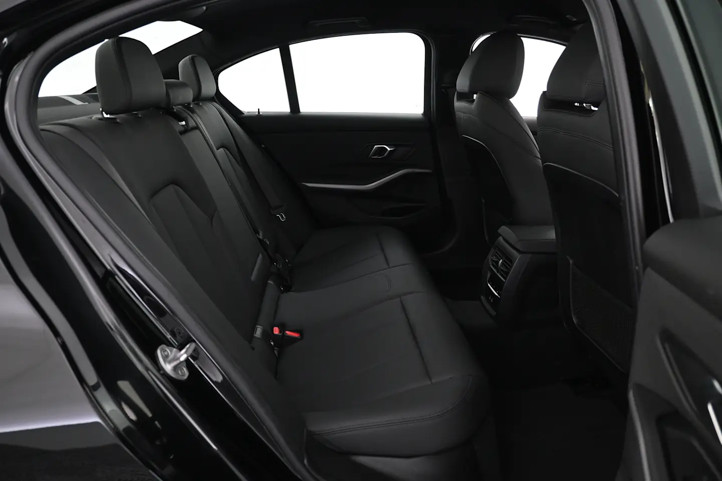 Car Image - oicI0oxzlmAR0Cd6Df4PG