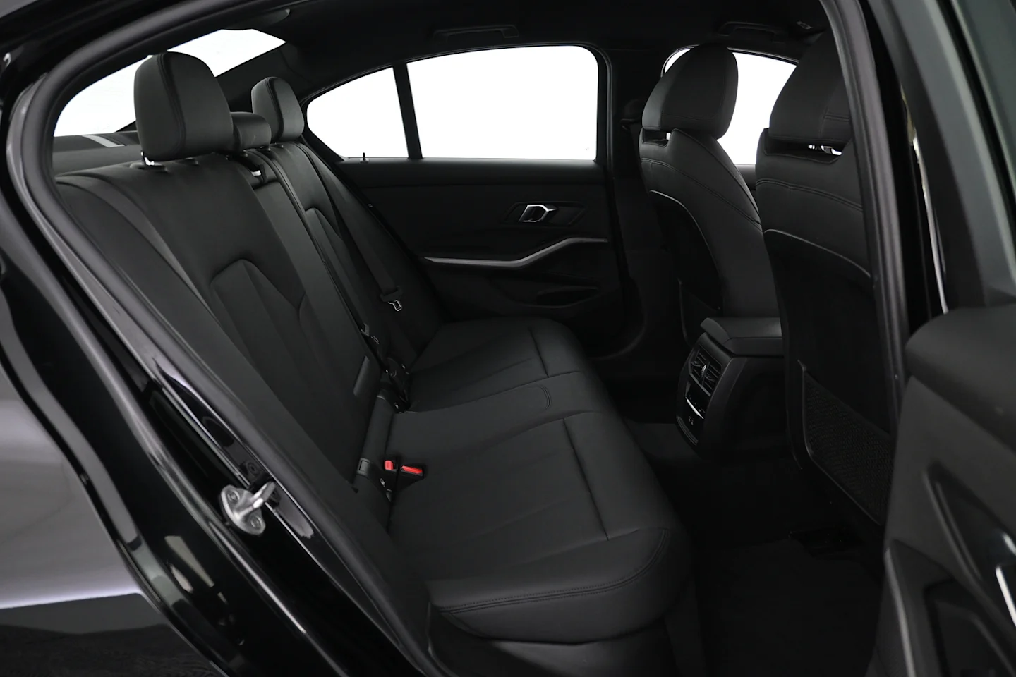 Car Image - oicI0oxzlmAR0Cd6Df4PG